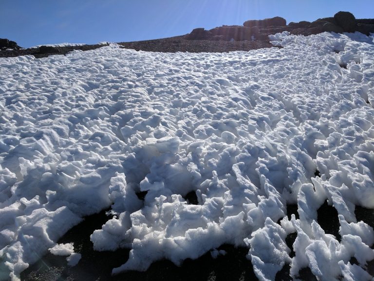 Kilimanjaro Ruta Machame y Safari en Tanzania 14 días