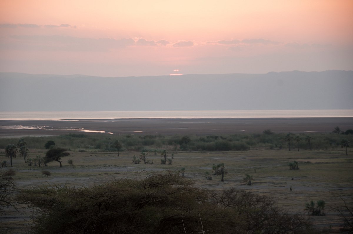 lake eyasi