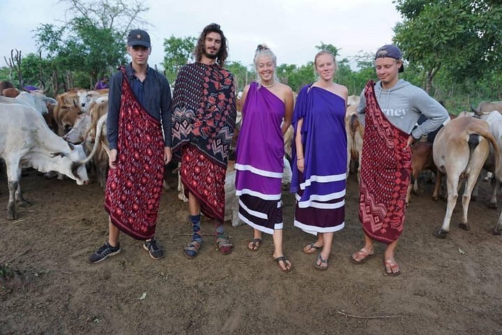 TANZANIA WALKING SAFARI