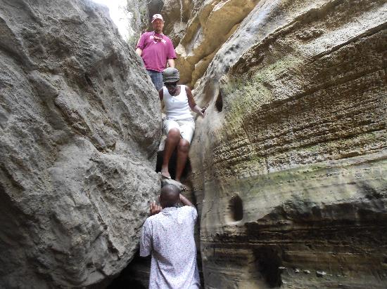 Hell's Gate National Park
